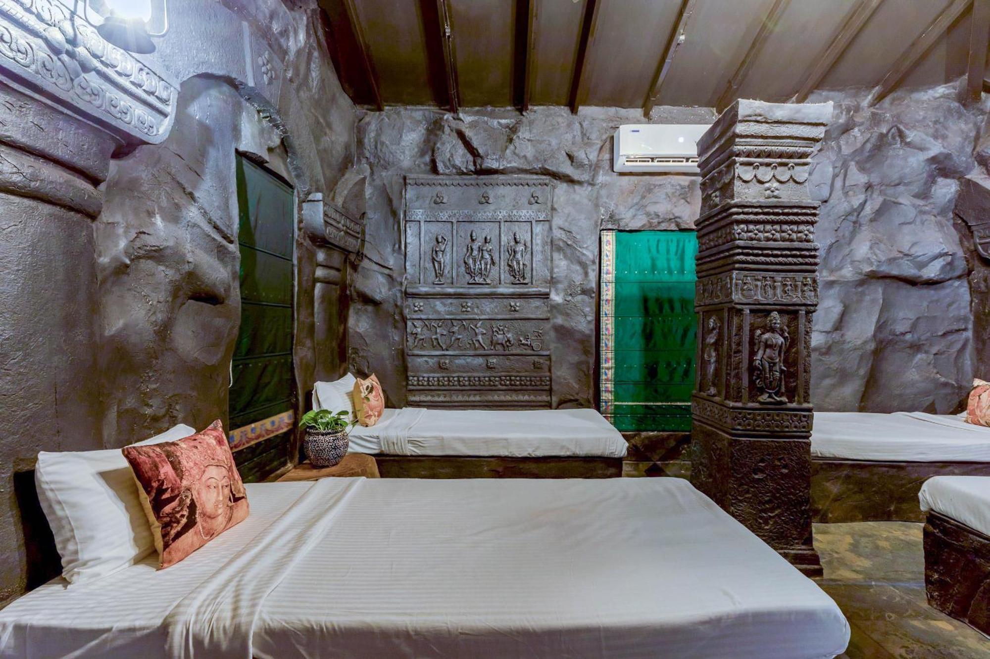 Dio Regaalo Theme Resort, Ratnāgiri Екстериор снимка