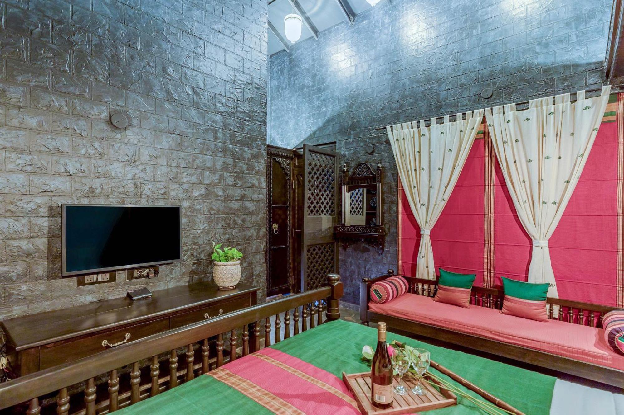 Dio Regaalo Theme Resort, Ratnāgiri Екстериор снимка