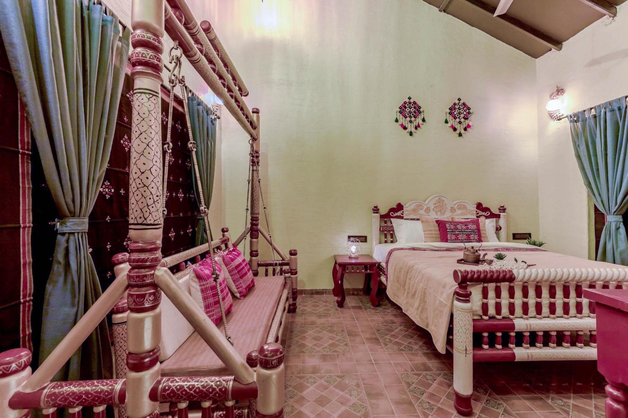 Dio Regaalo Theme Resort, Ratnāgiri Екстериор снимка